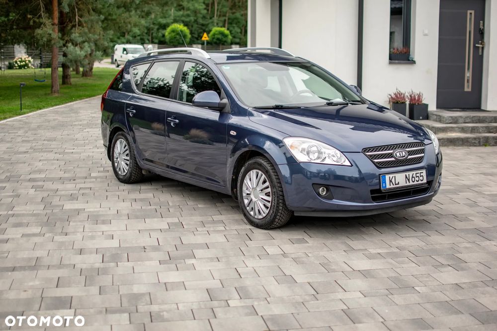 Kia Ceed - 17