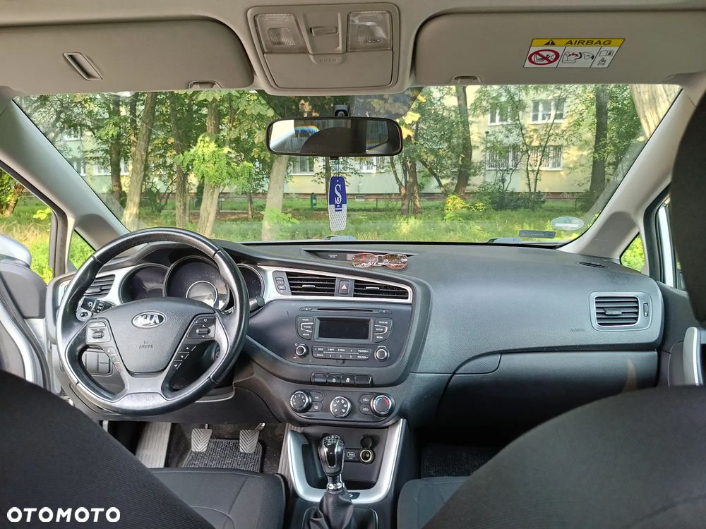 Kia Ceed - 6