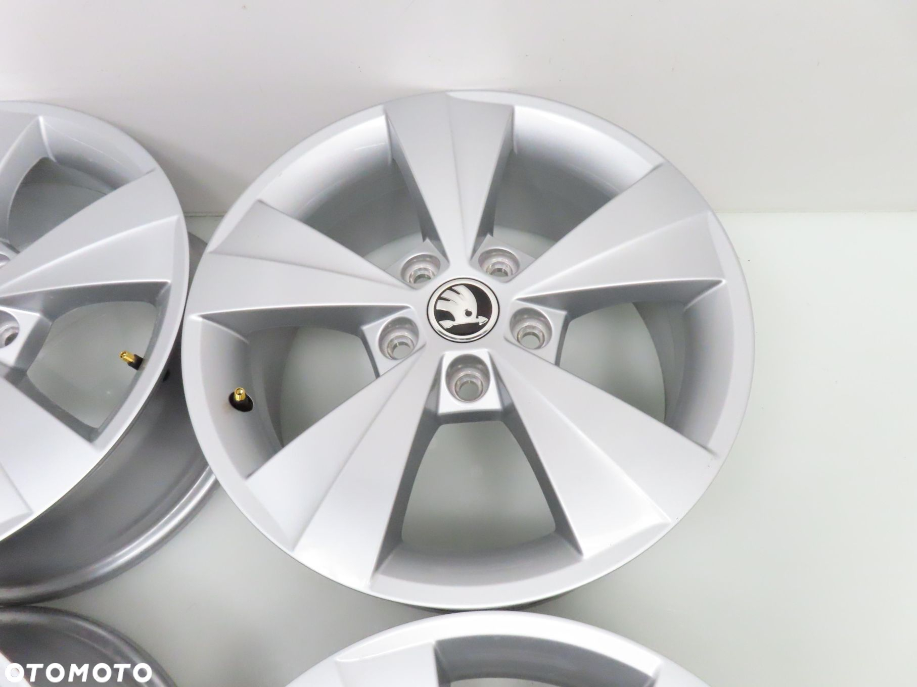 Alufelgi 16'' Skoda Octavia III 5x112 6,5J ET46 - 7