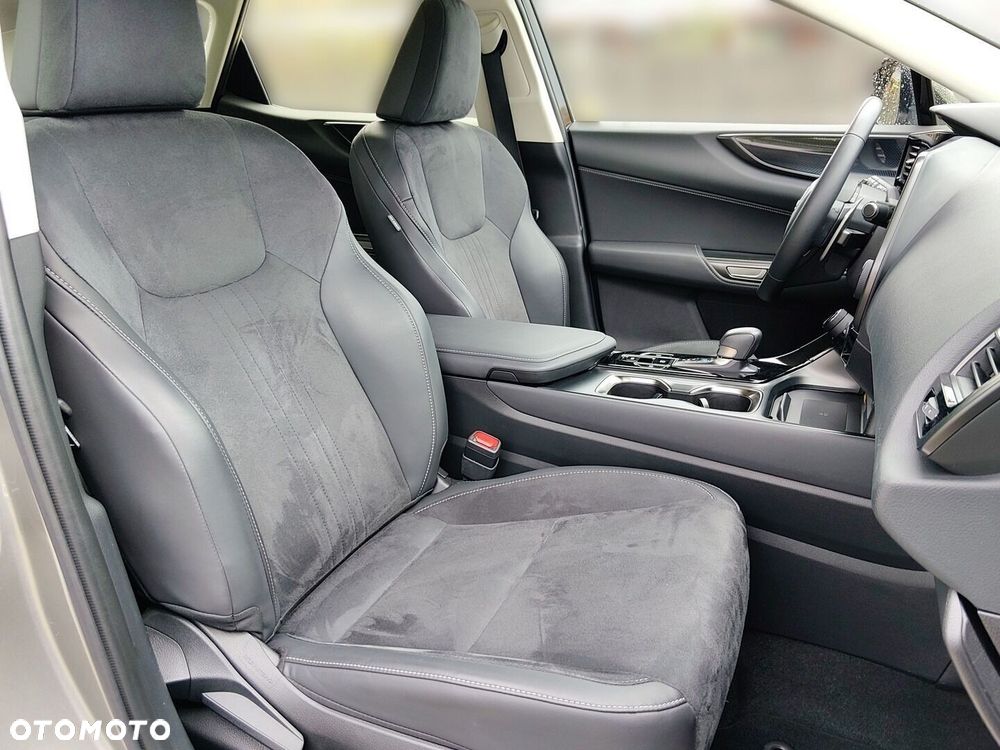 Lexus NX 350h Elegance 2WD - 14