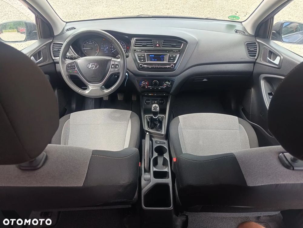 Hyundai i20 1.4 Comfort - 17