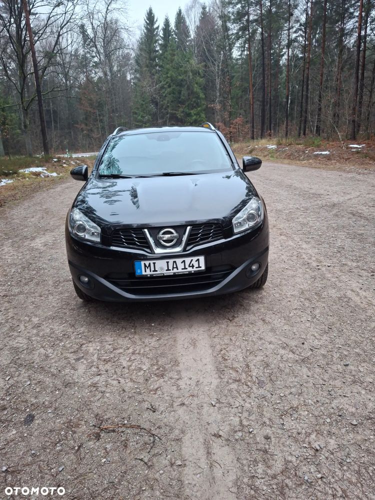 Nissan Qashqai - 2