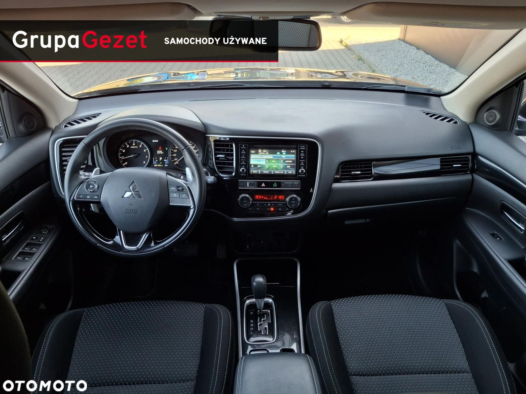 Mitsubishi Outlander - 10