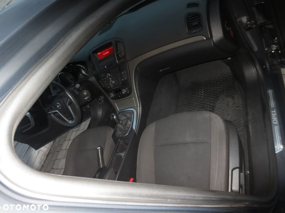 Opel Insignia 2.0 CDTI Edition - 9