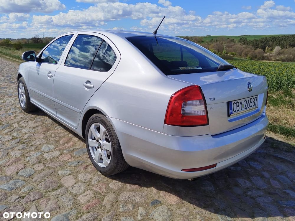 Skoda Octavia 1.6 TDI Ambition - 11