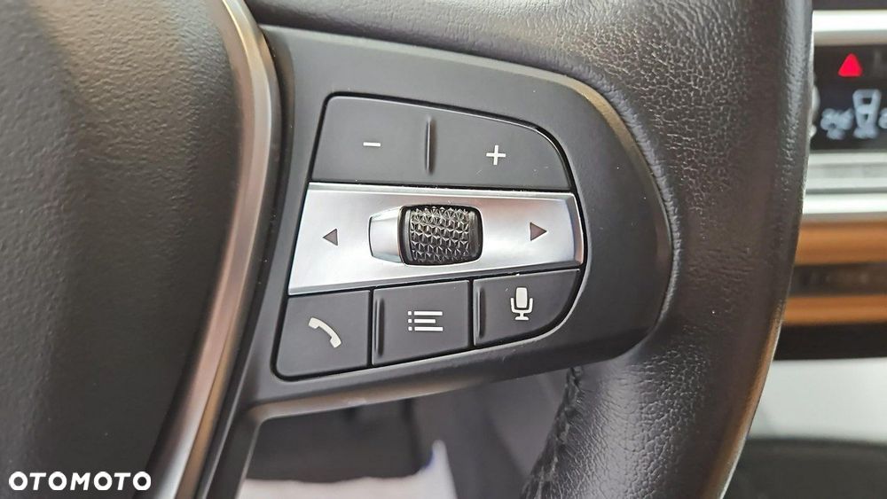 BMW Seria 3 320i xDrive Sport Line - 15