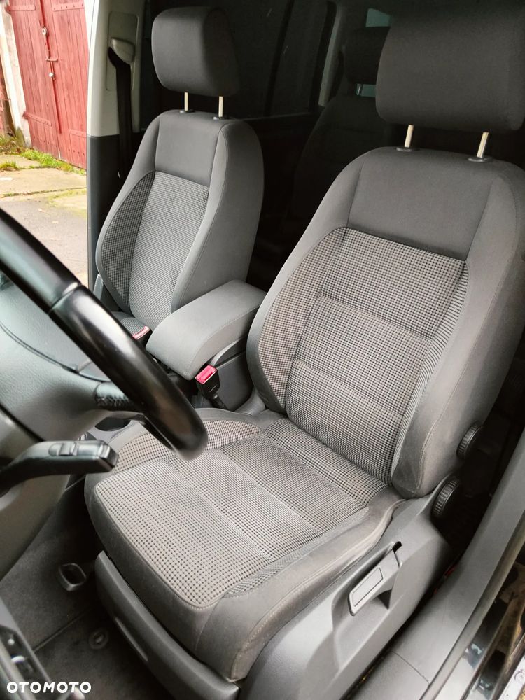 Volkswagen Touran 1.9 TDI - 17