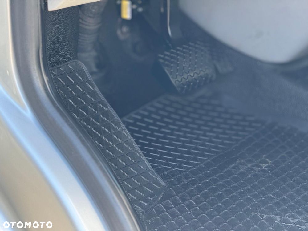 Volkswagen Transporter - 11