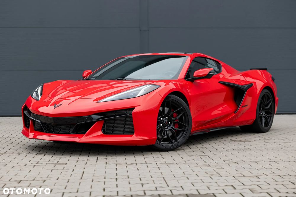 Chevrolet Corvette - 2