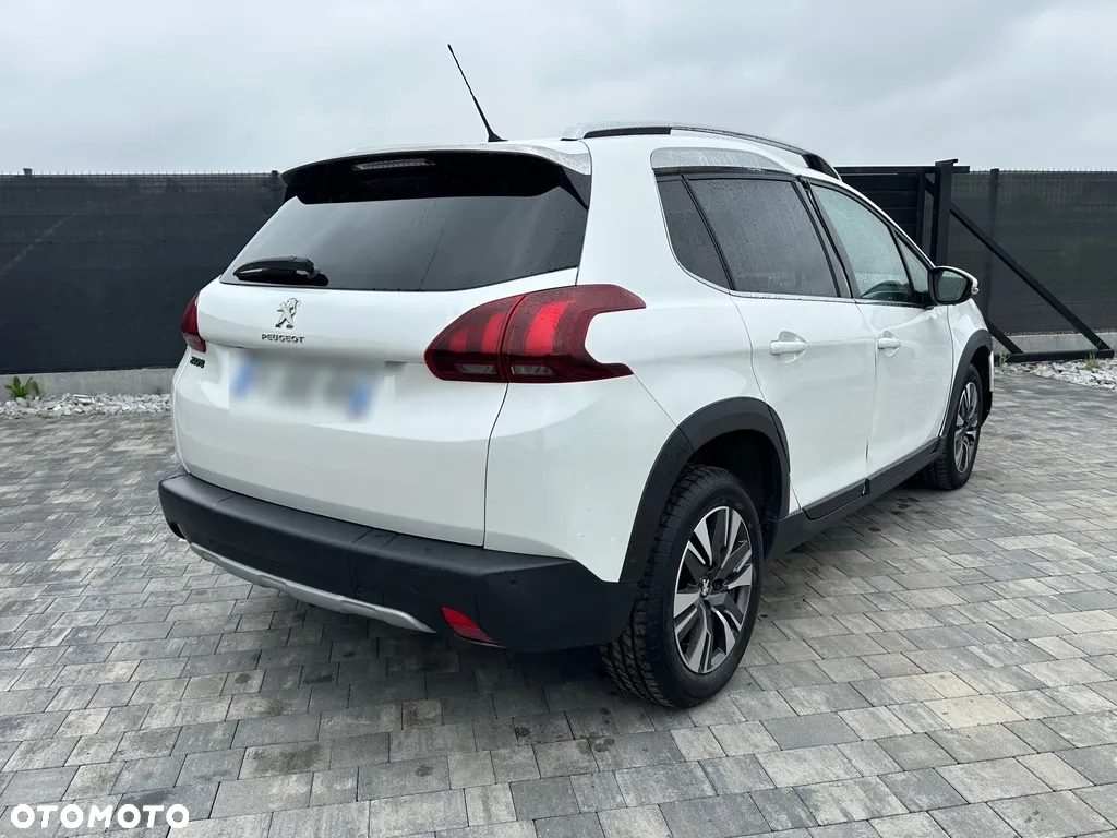 Peugeot 2008 PureTech 110 GPF Stop&Start EAT6 Crossway - 4