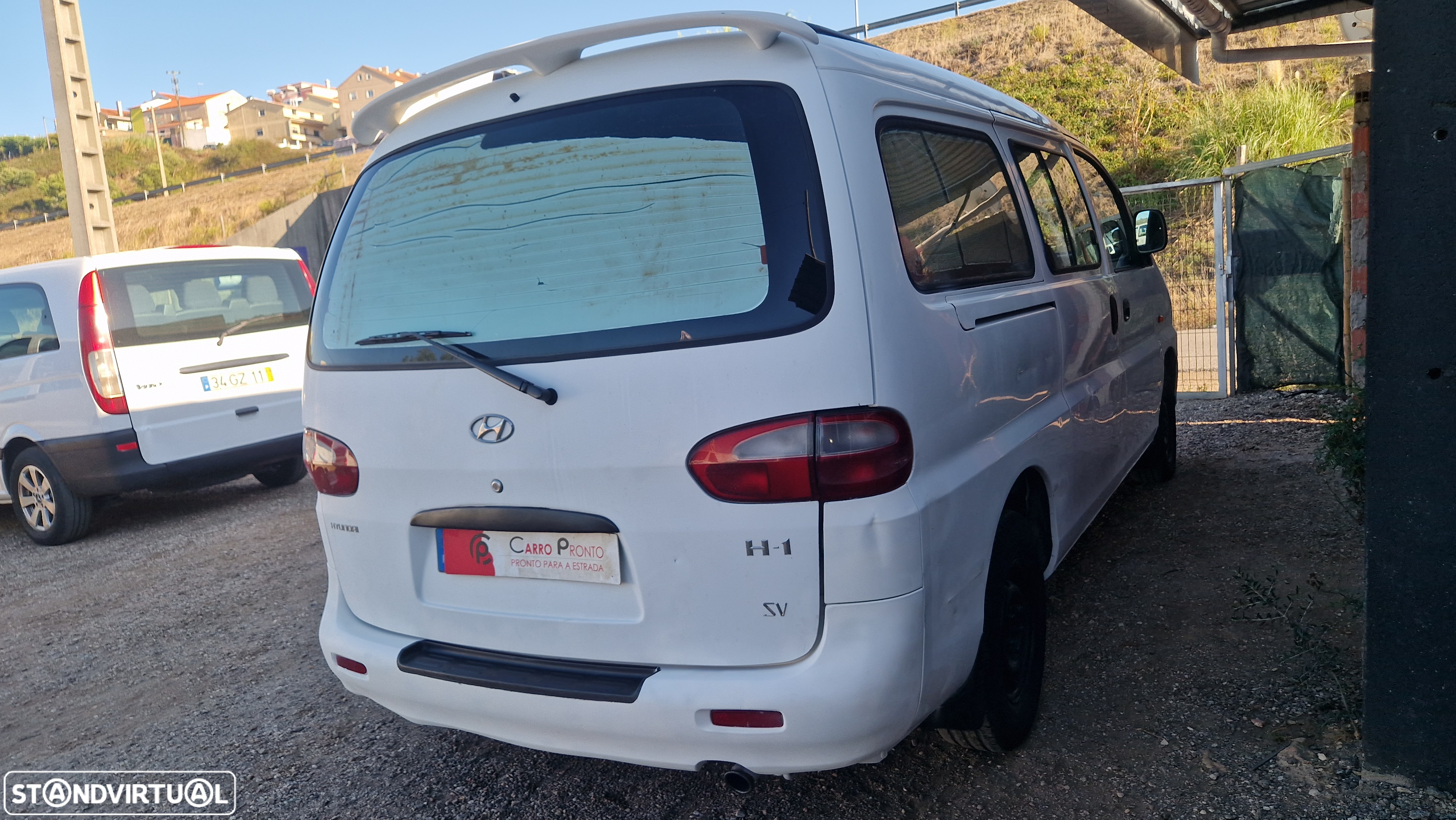 Hyundai H-1 Starex - 6