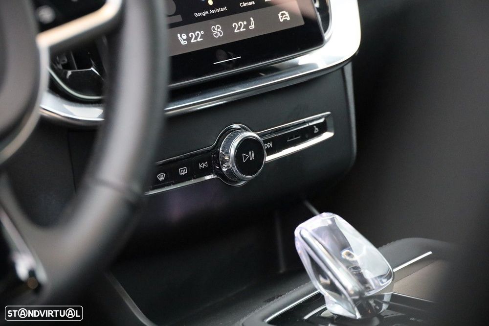 Volvo XC 90 2.0 T8 PHEV Plus Dark AWD - 18