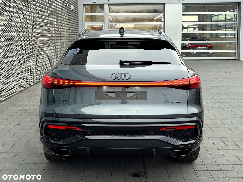 Audi Q5 Sportback - 7