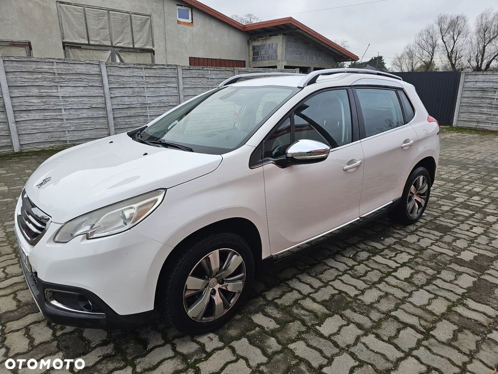 Peugeot 2008 1.6 e-HDi Active S&S - 3