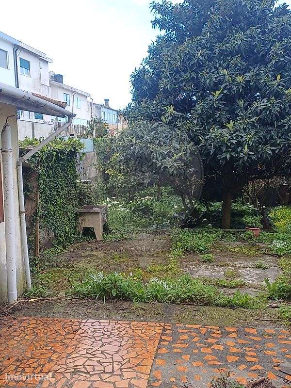 Moradia T2 para venda - Grande imagem: 2/10