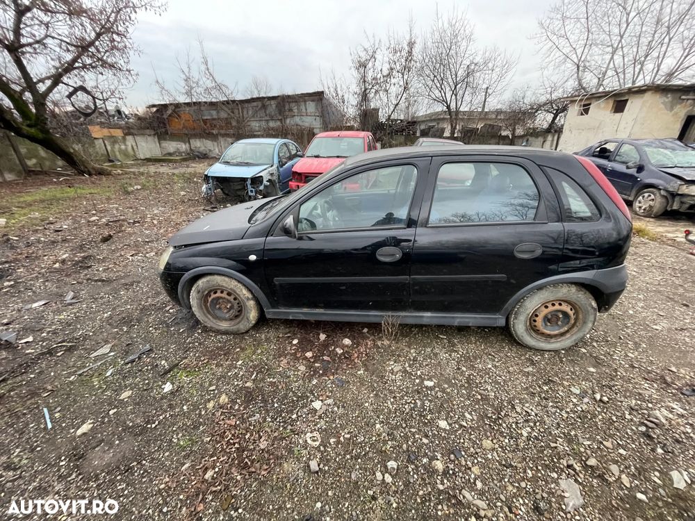 Dezmembrez Opel Corsa C 1.2 Z12XE 55kW 75CP an 2002 - 4