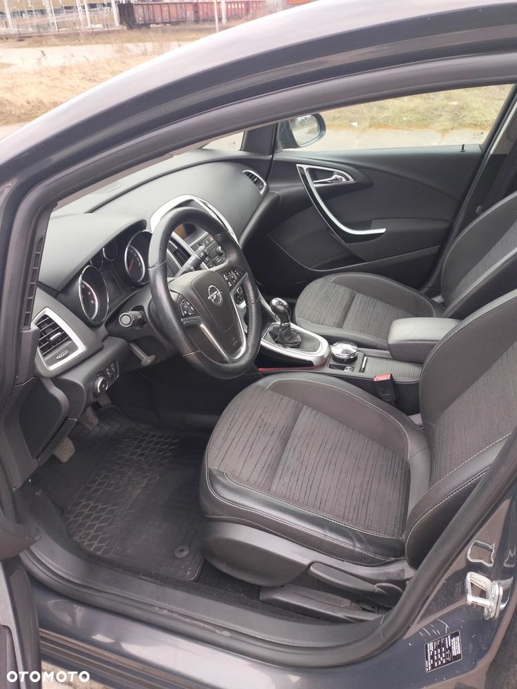 Opel Astra 1.6 ENERGY - 9