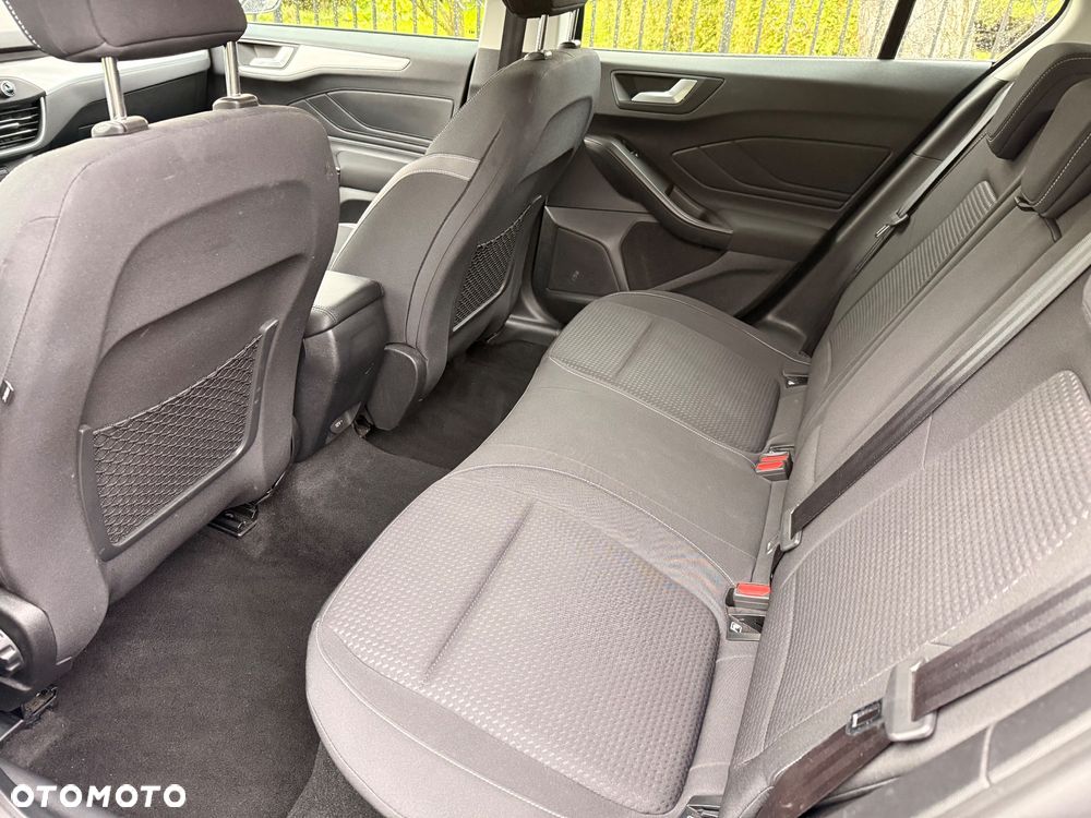 Ford Focus 1.0 EcoBoost Gold X ASS PowerShift - 6