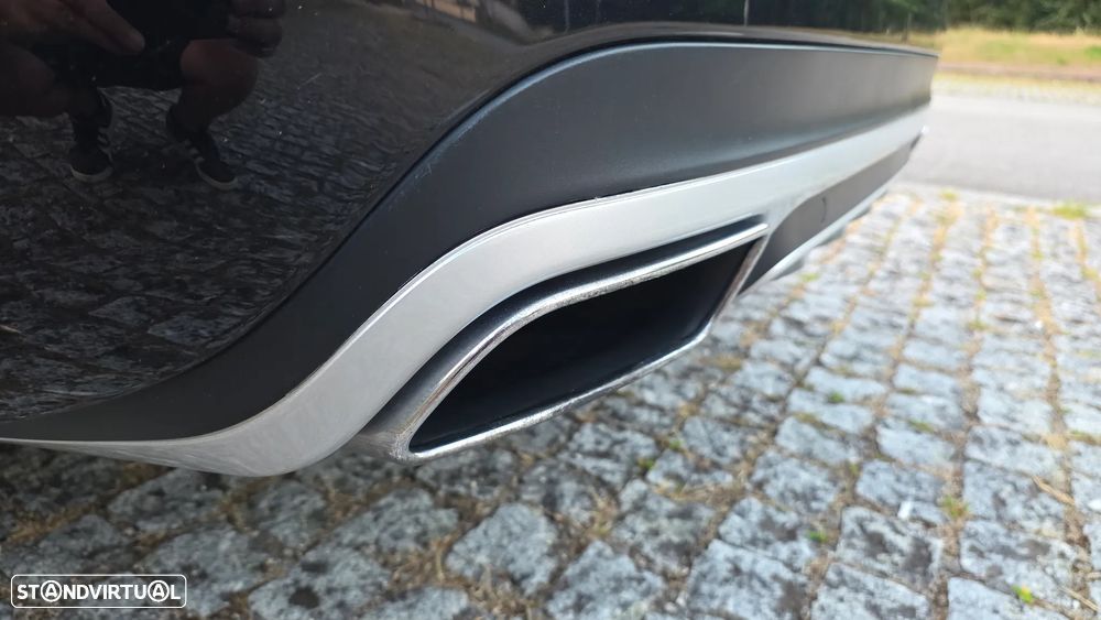 Volvo V60 D6 Plug-In-Hybrid AWD Geartronic Summum - 13