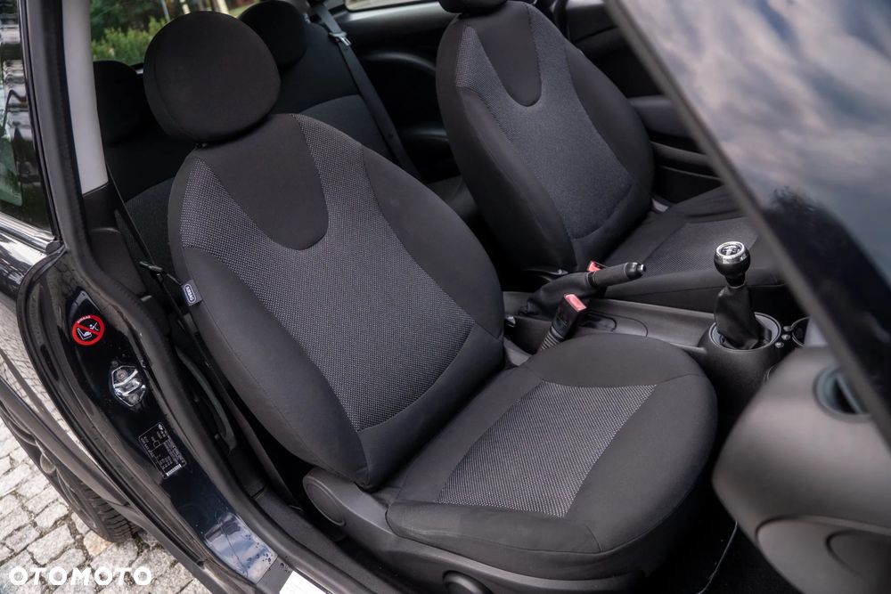 MINI ONE Standard - 13