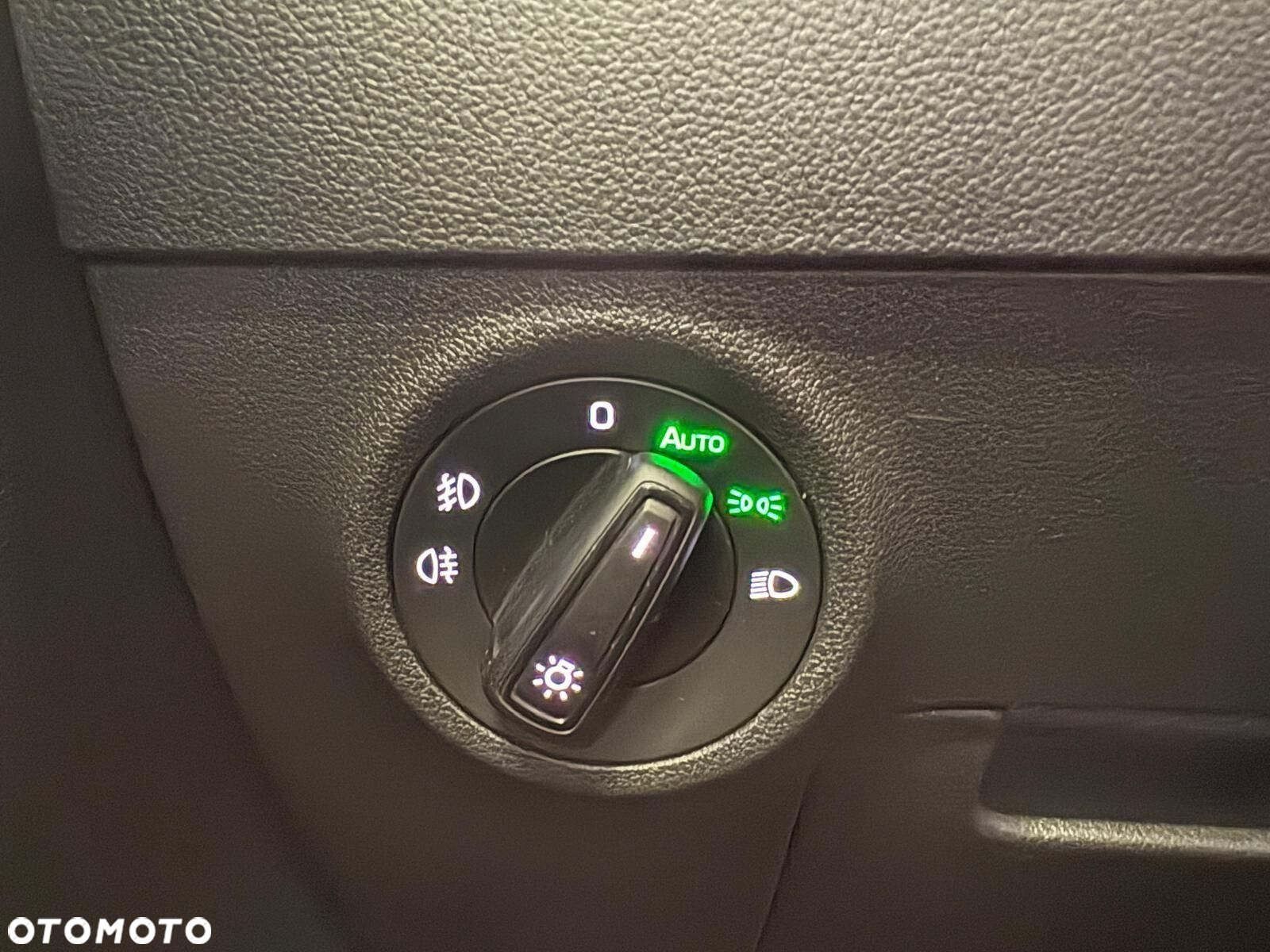 Skoda Karoq 1.5 TSI ACT 4x4 Sportline DSG - 24