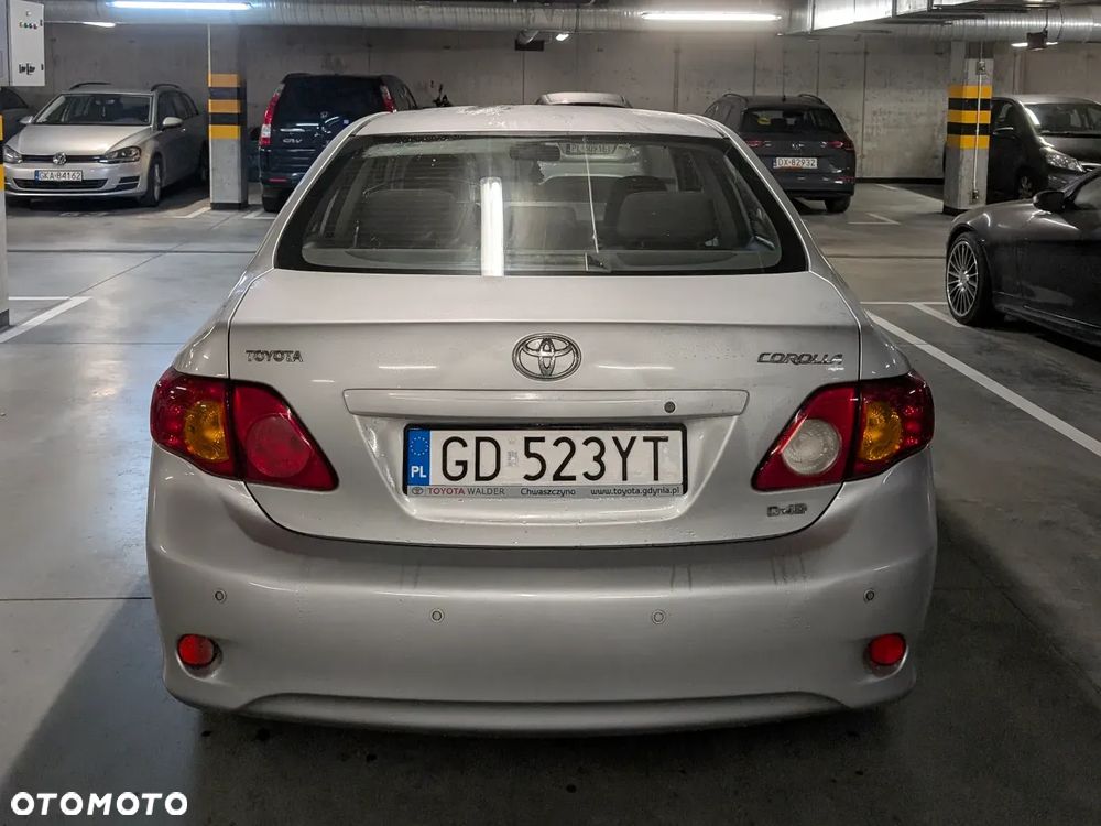 Toyota Corolla 1.4 D-4D Premium - 4