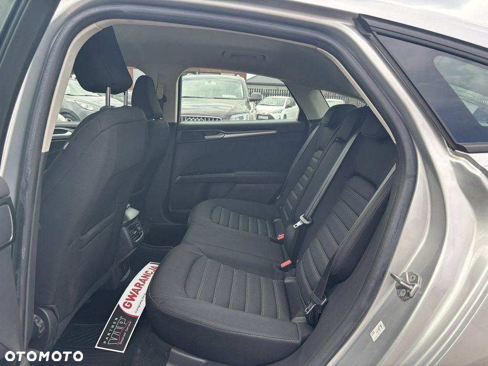Ford Mondeo - 30