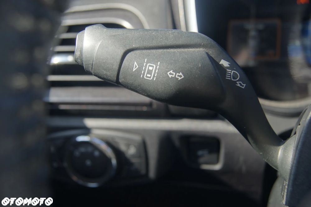 Ford Fusion - 12
