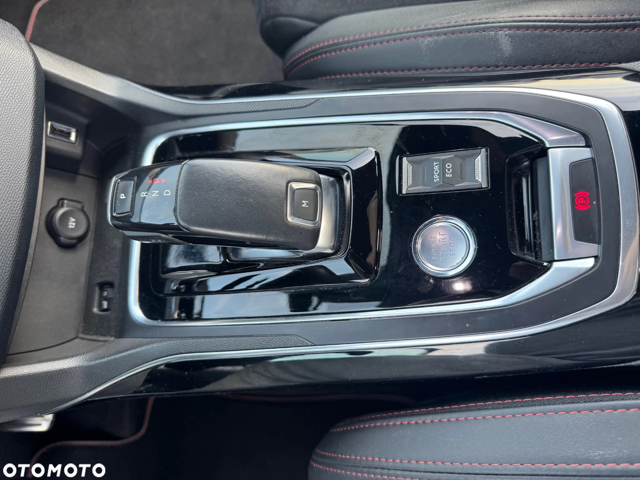 Peugeot 308 1.6 PureTech GPF GT S&S EAT8 - 12