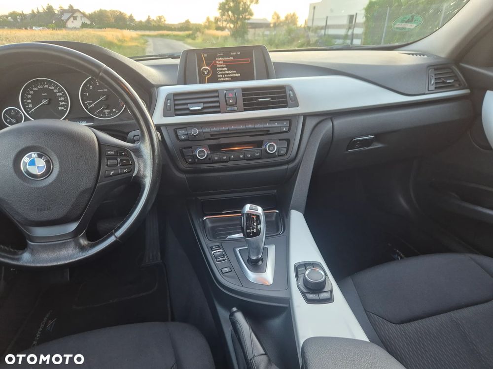 BMW Seria 3 - 15