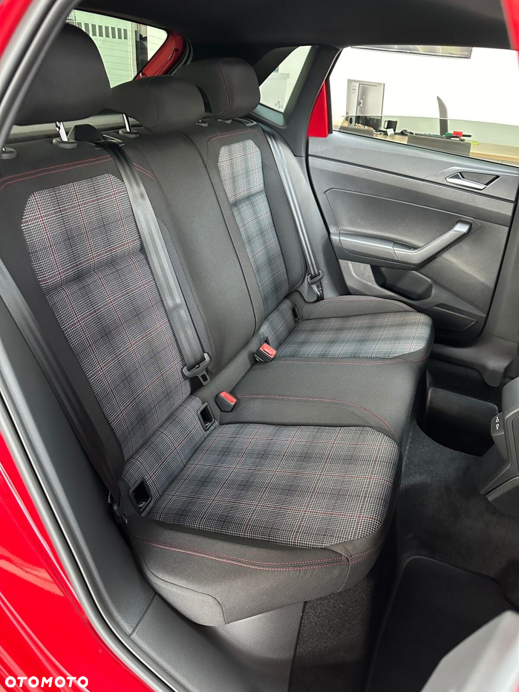 Volkswagen Polo 2.0 TSI GTI DSG - 13