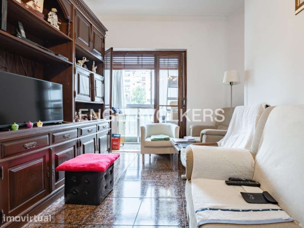 Apartamento T2 em Sacavém - Grande imagem: 2/26