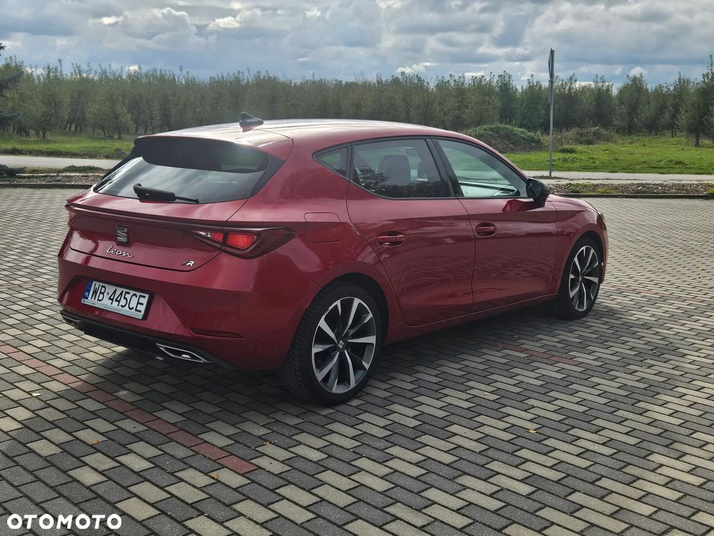 Seat Leon 1.5 eTSI FR DSG - 22