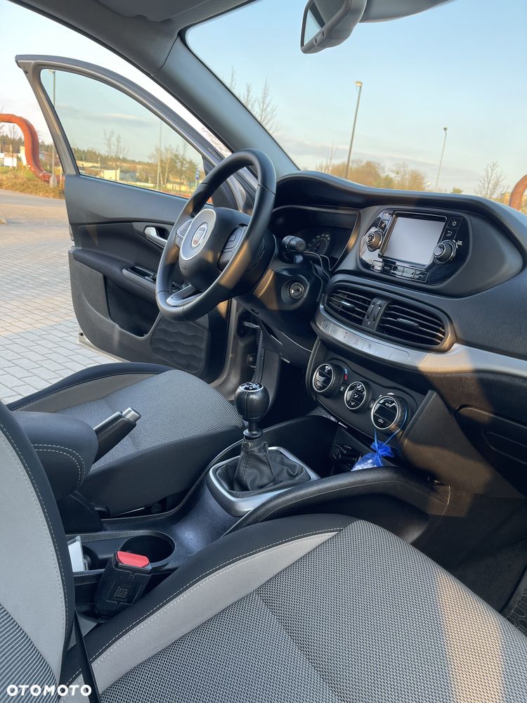 Fiat Tipo - 10