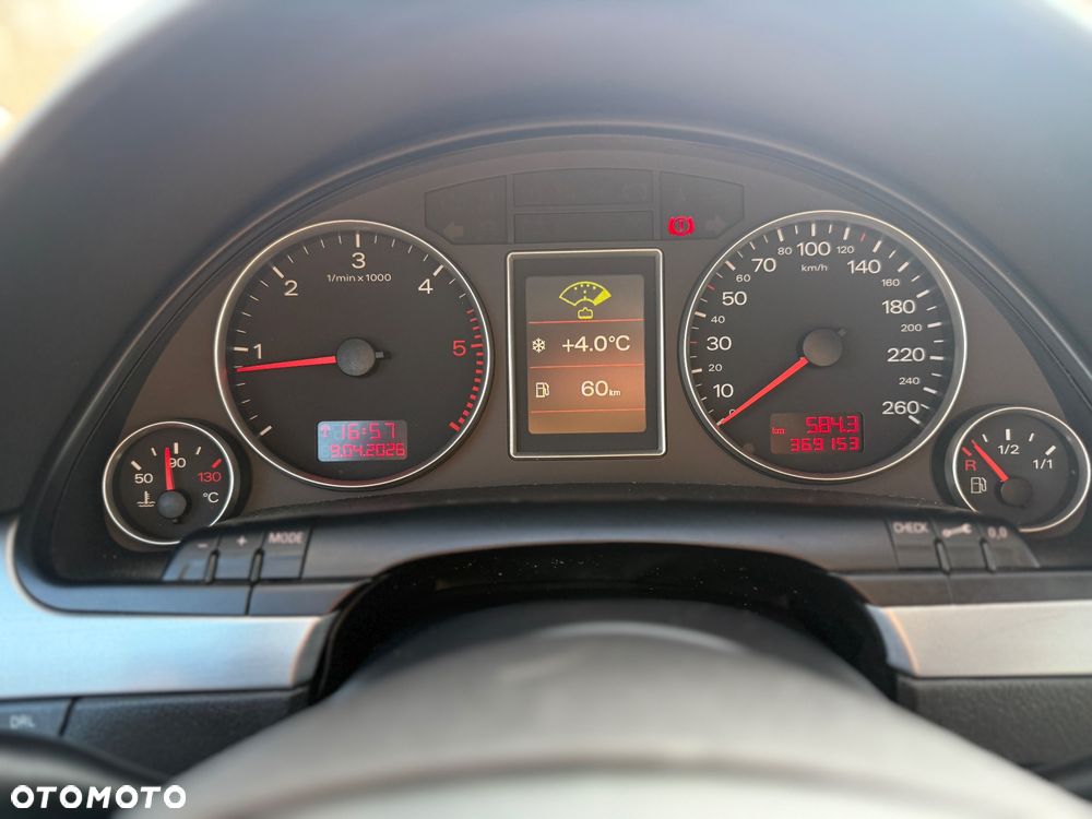 Audi A4 Avant 3.0 TDI quattro - 27