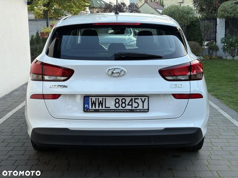 Hyundai i30 1.4 Select - 5