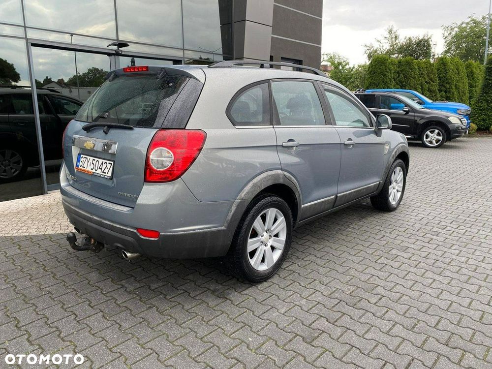 Chevrolet Captiva 2.0 2WD 5 Sitzer LS - 4