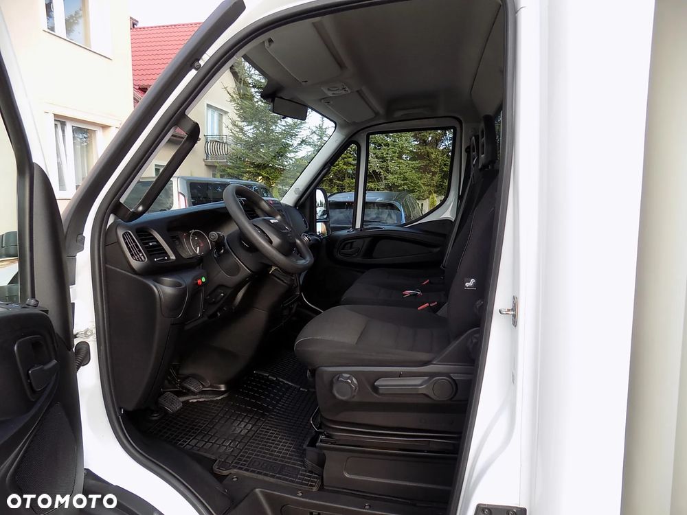 Iveco DAILY 50C16, KONTENER 9-PALET Z WINDĄ 1,5 TONY! - 23