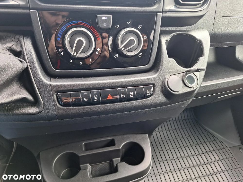 Fiat Ducato Brygadowy 7 Osób Maxi L4H2 Nowy Model ! Krajowy - 29