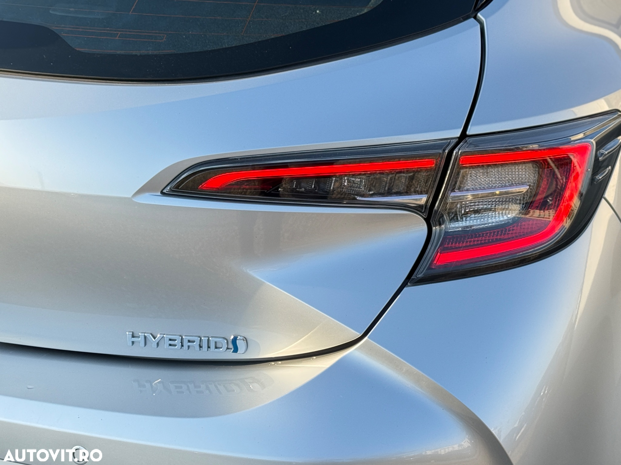 Toyota Corolla 1.8 HSD Dynamic - 21