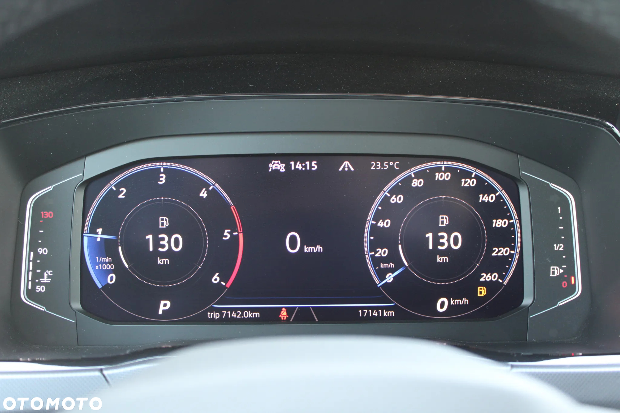 Volkswagen Touran 2.0 TDI BMT Highline DSG - 31