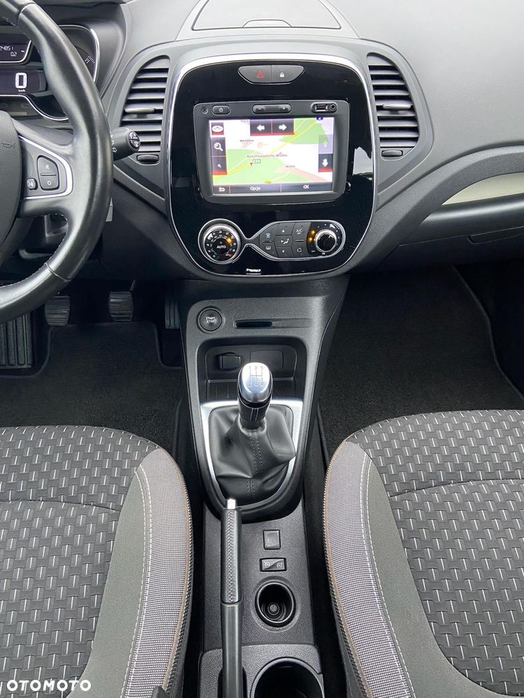 Renault Captur - 21