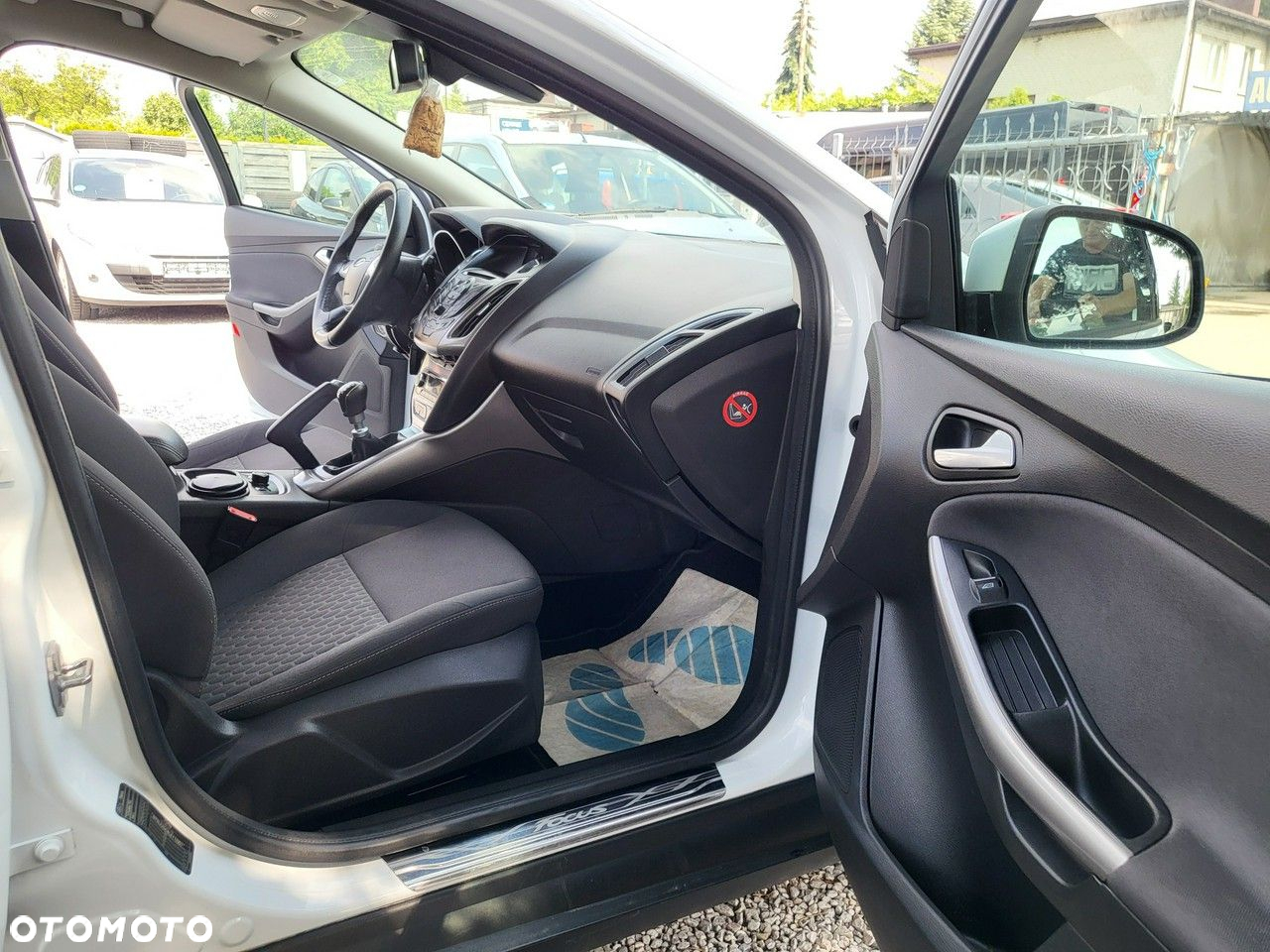 Ford Focus - 19