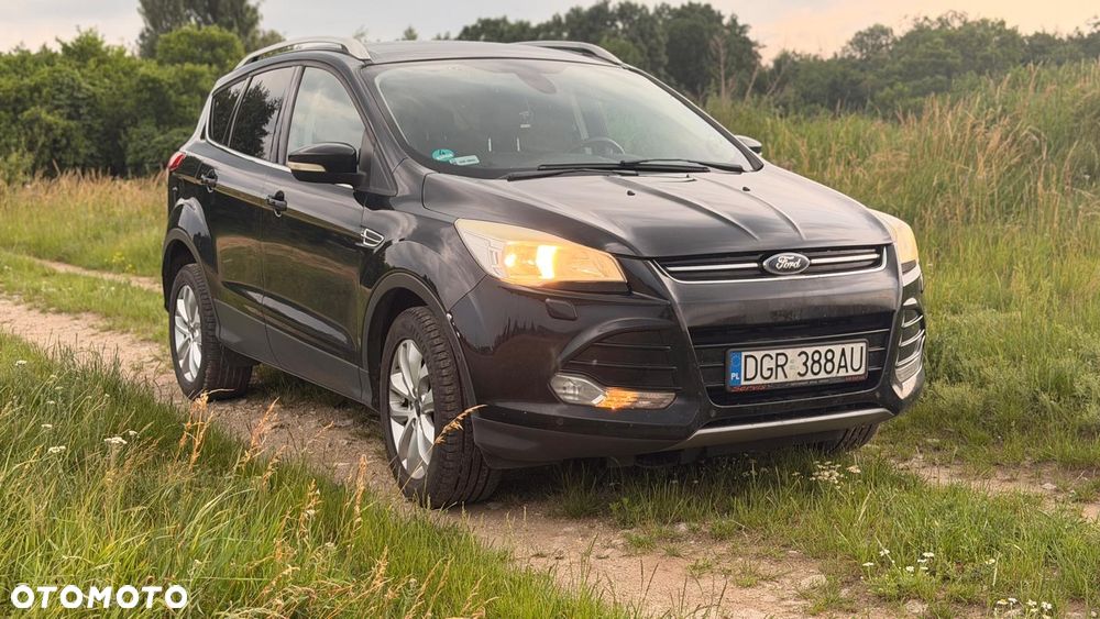 Ford Kuga - 1