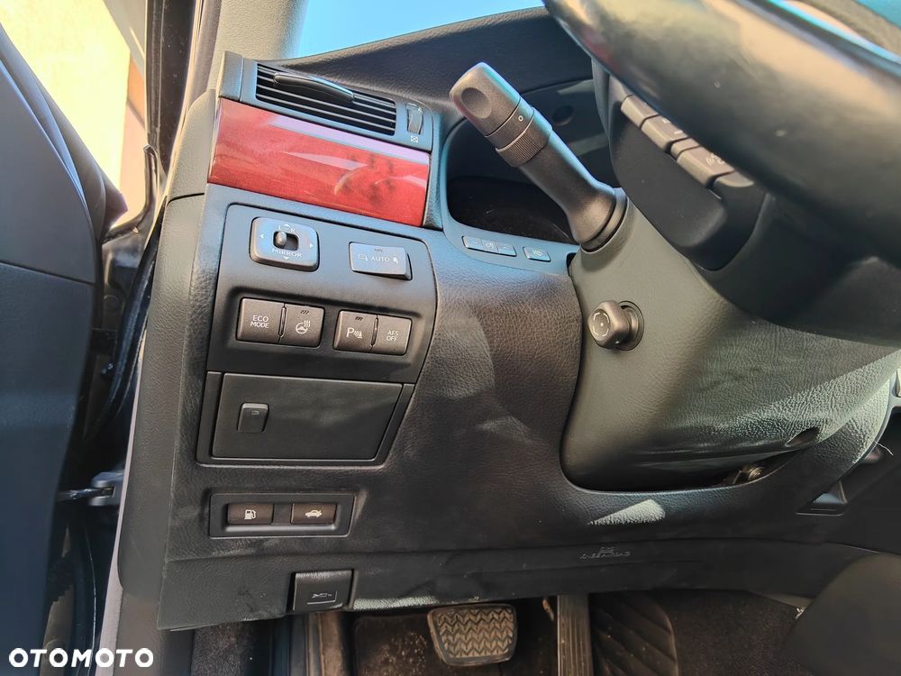 Lexus LS 460 AWD Impression Line - 22