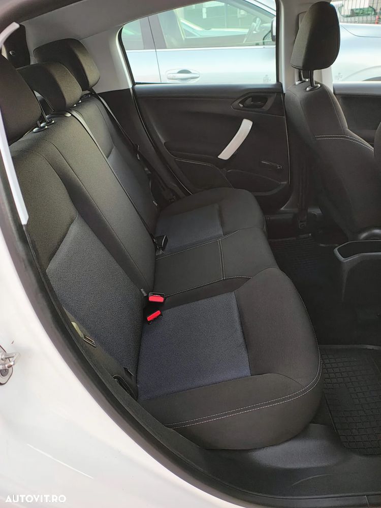 Peugeot 208 PureTech 68 Like - 10