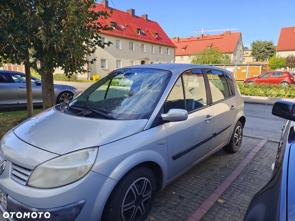 Renault 4 - 1