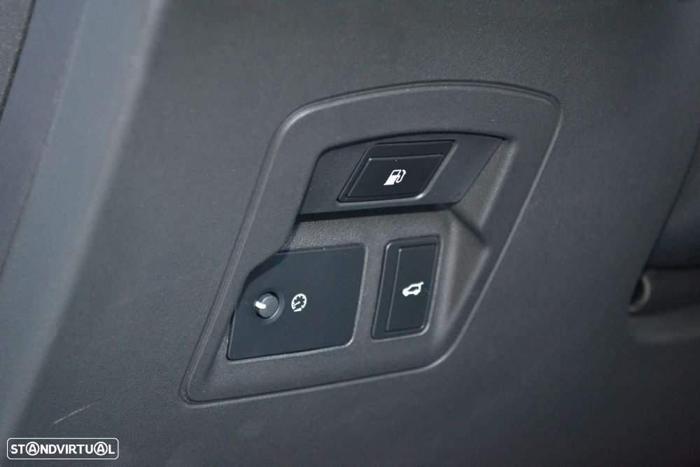 Land Rover Range Rover Velar 2.0 P400e AWD S - 53