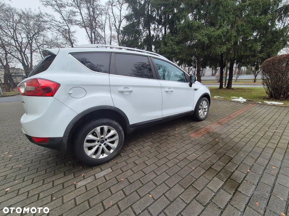 Ford Kuga 2.0 TDCi Titanium - 7