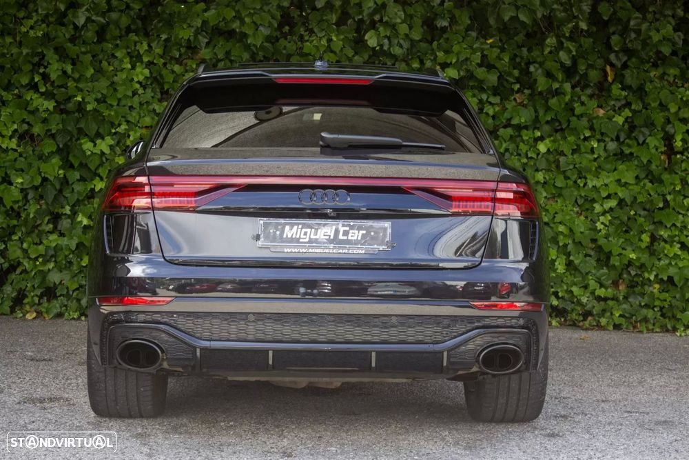 Audi RS Q8 4.0 TFSI quattro Tiptronic - 10